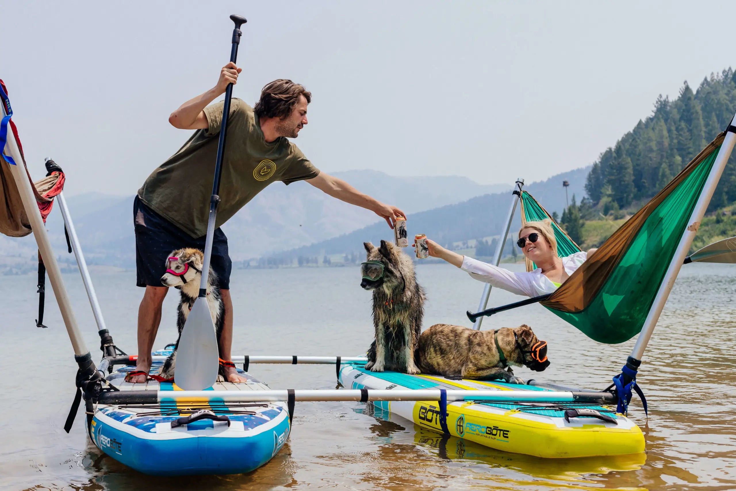 The Ultimate Guide to Traveling With Your Dog: Tips, Safety, and Adventures