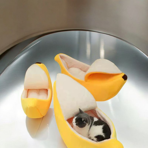 Cozy Banana Cat Bed - Tutuky